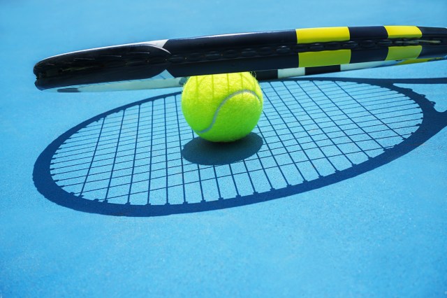 Choosing the Right Tennis Racquet: A Guide for Beginners